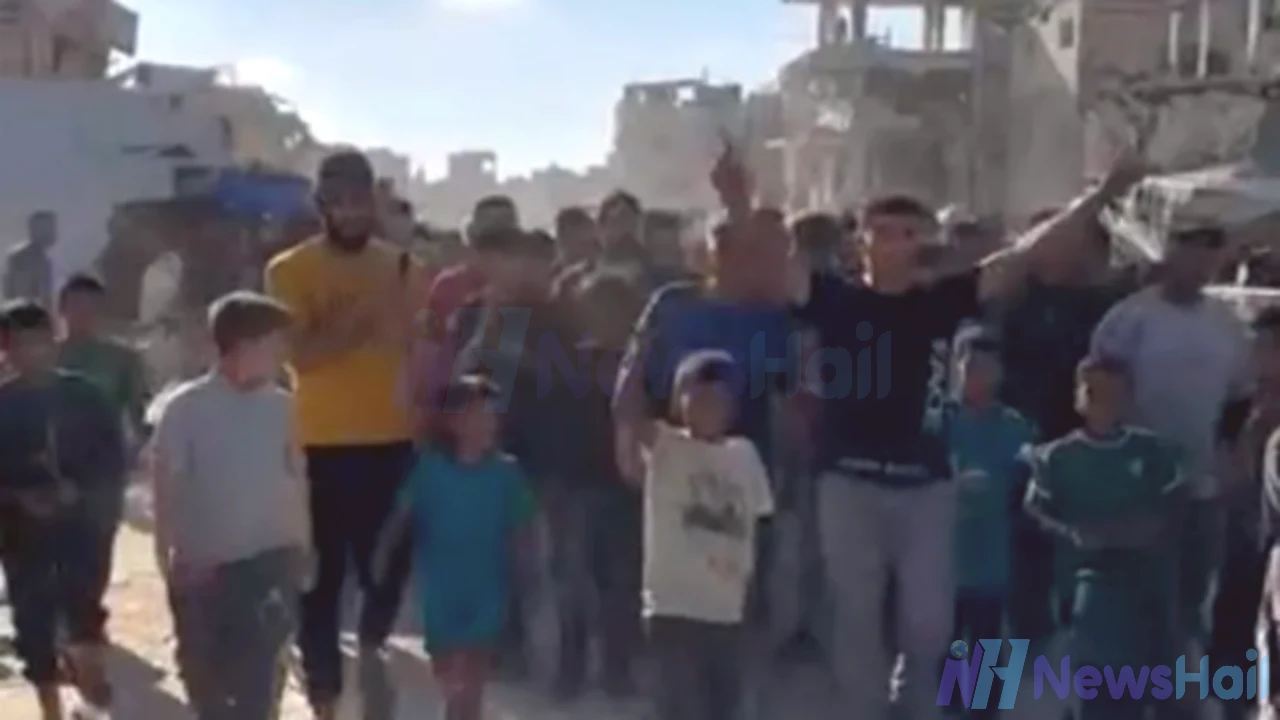 "Gaza Residents Protest Against Hamas Amid Ongoing War and Hardship"